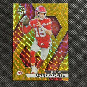 2025 Panini Mosaic Patrick Mahomes 200 Gold Mosaic Prizm /10 SSP Chiefs